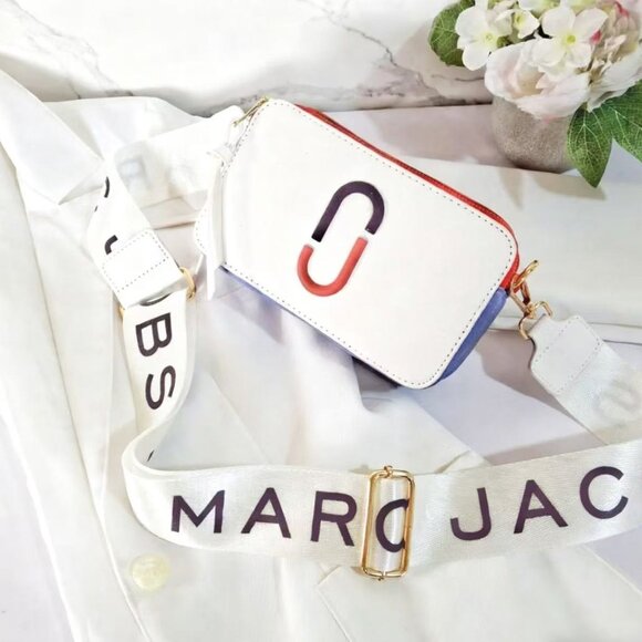 🌸Marc Jacobs The Snapshot 20-gauge leather Purse White - Picture 1 of 2